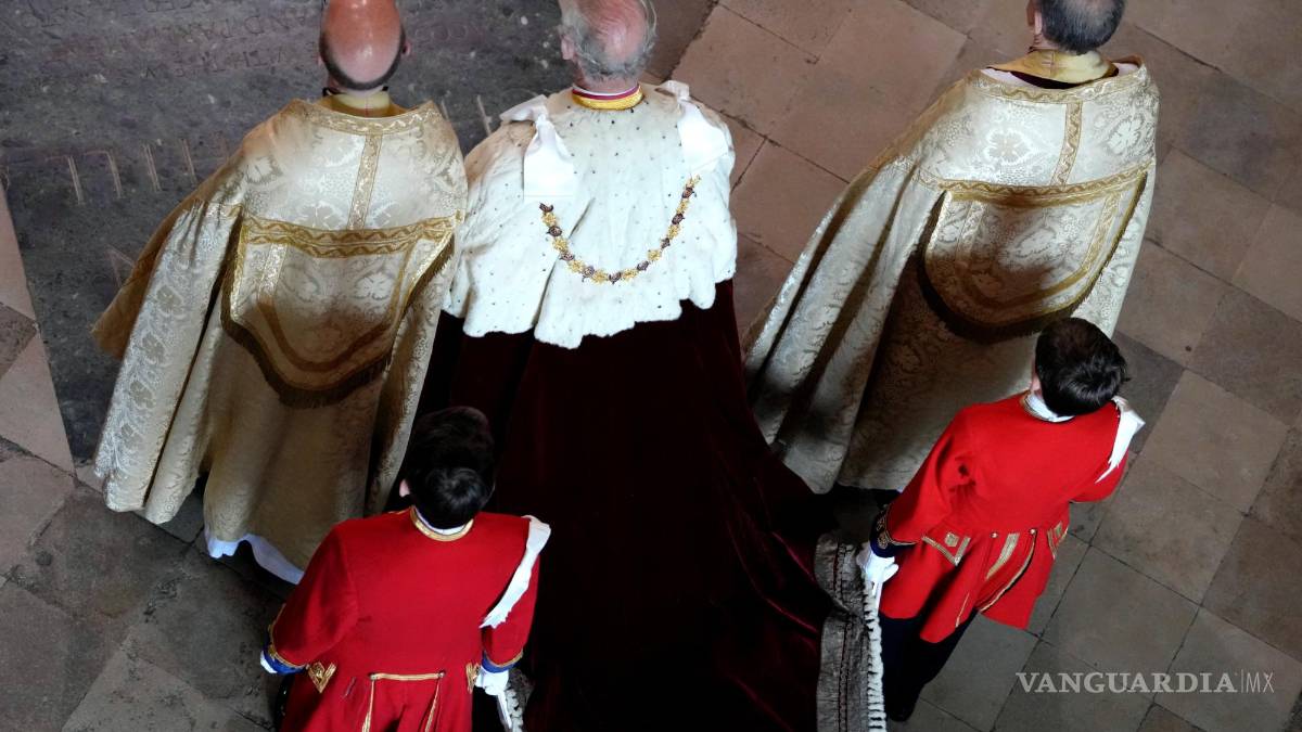 Así inicia el reinado del Carlos III tras una larga espera para ser el monarca británico (fotos)