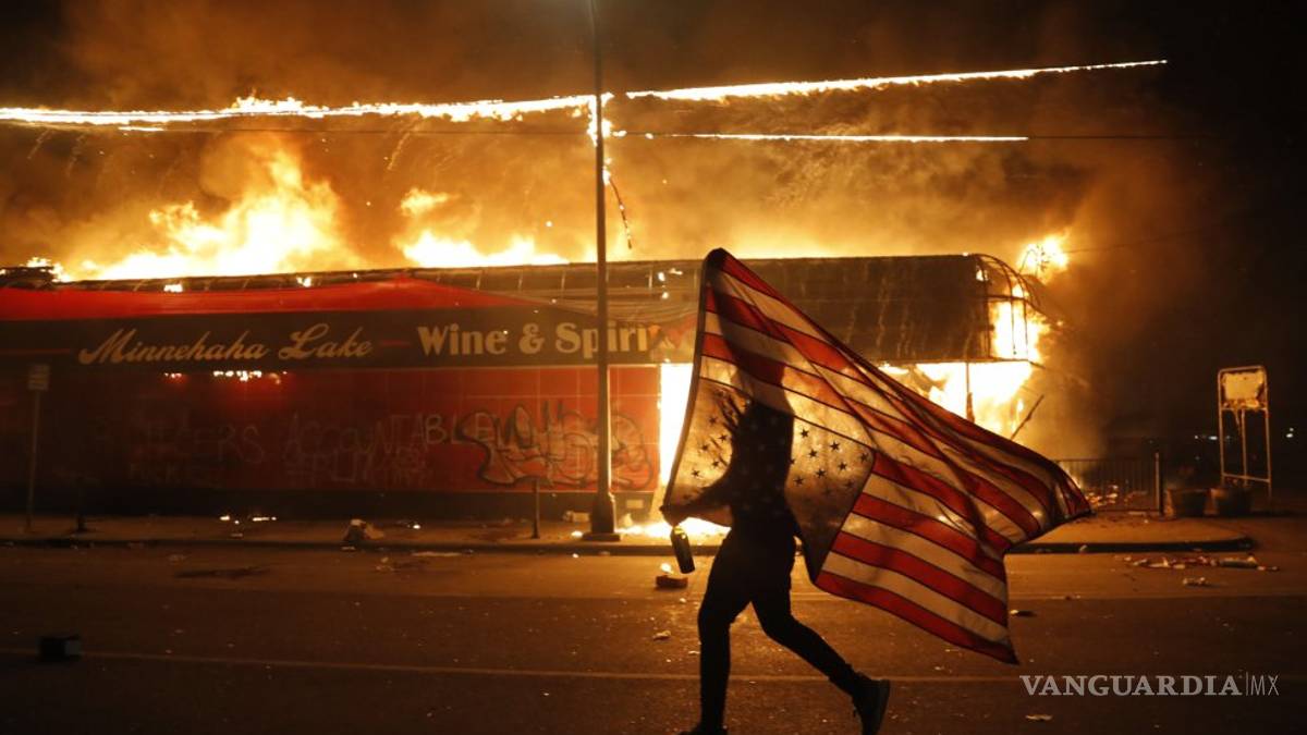 Trump llama "idiotas" a los gobernadores y les pide "arrestar a más gente" en las protestas tras la muerte de George Floyd