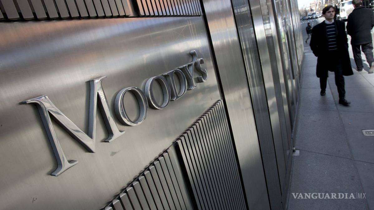 Moody’s degradará Pemex; riesgo sustancial por precios del petróleo