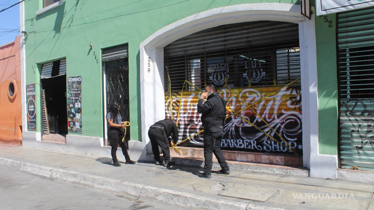 Hombre muere al interior de una barbería en Saltillo