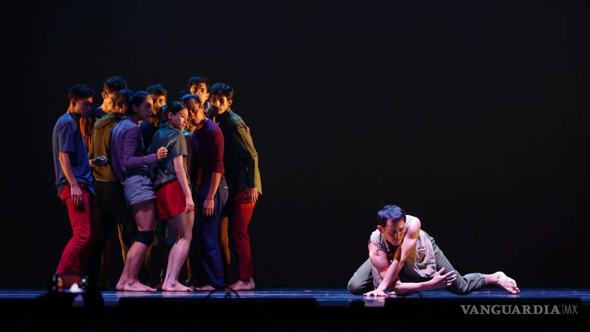 “#The_Wall”, de la bailarina mexicana Elisa Carrillo, explora la división de las fronteras