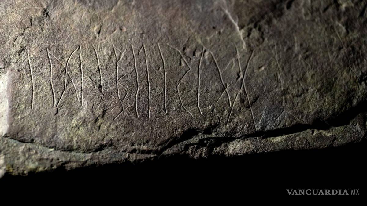 Encuentran en Noruega la estela rúnica más antigua del mundo