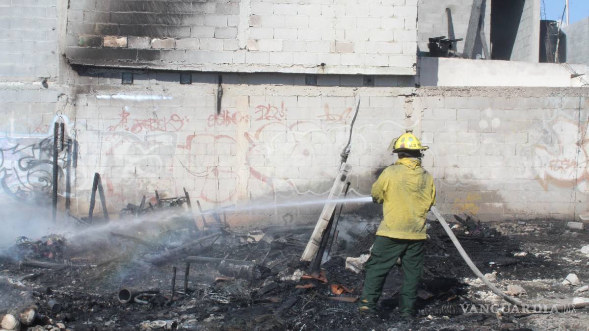 Hombre resulta gravemente herido tras incendio provocado en Nuevo Mirasierra, en Saltillo