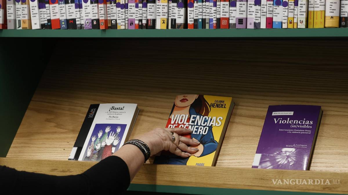 “Biblioteca de las Mujeres” en Chile recupera a escritoras olvidadas, es la primera con enfoque de género