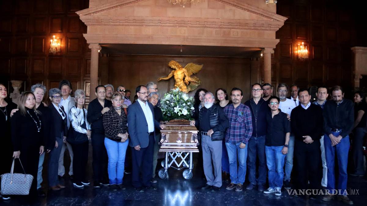 Desde el Teatro Fernando Soler despiden al actor René Gil Morales