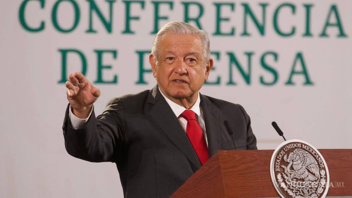 Del Mazo y AMLO piden reubicar a las 178 familias del Cerro del Chiquihuite