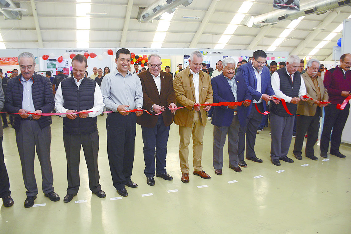 En la primera feria de empleo del 2019 ofrecen más de 2 mil vacantes