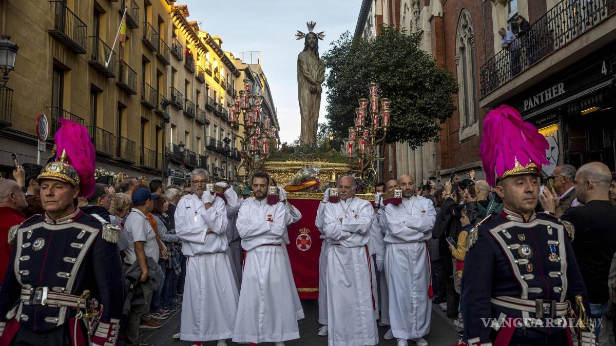 Estas son las 43 imágenes de las representaciones del Viernes Santo que atraparon la atención en el mundo (fotos)