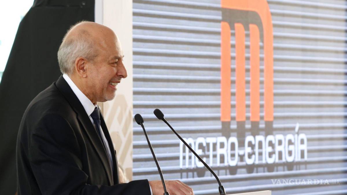 Claudia Sheinbaum inaugura en el metro de la CDMX la mayor subestación eléctrica del país