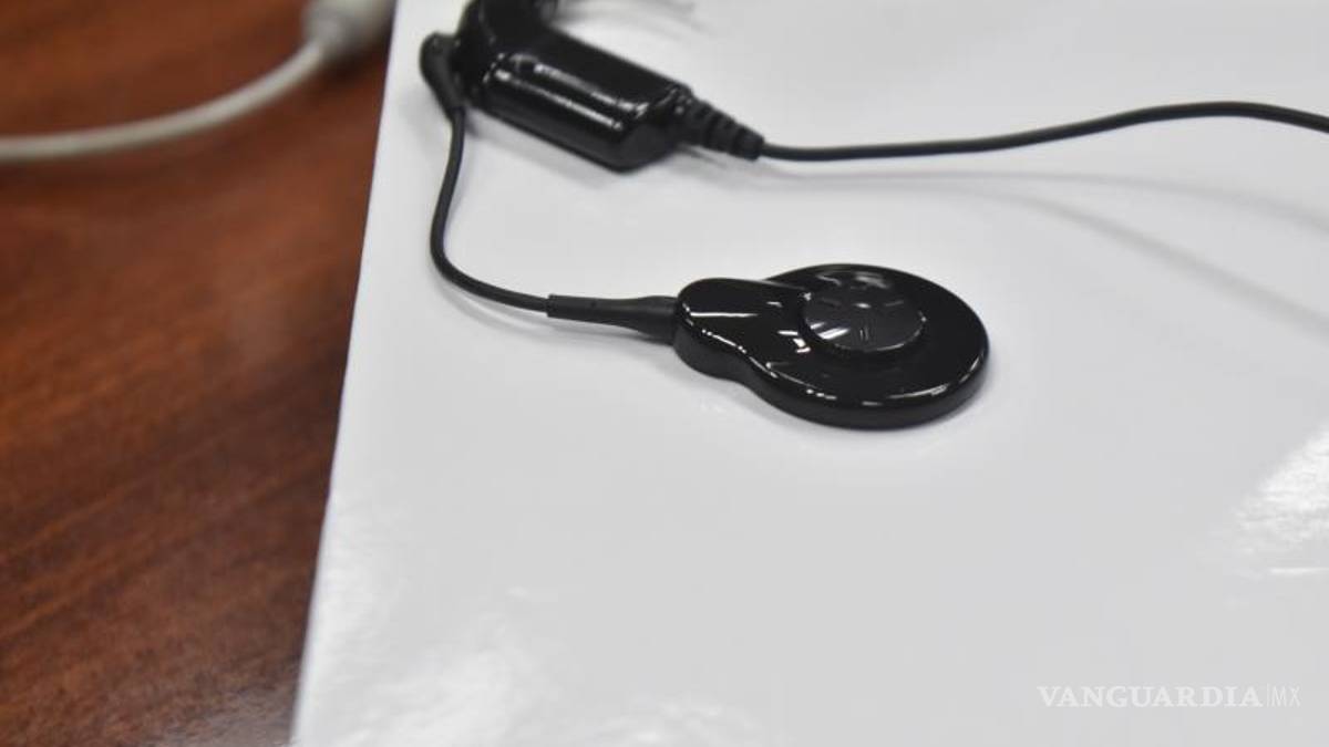 Deja atrás un mundo de silencio: menor recibe implante coclear pediátrico en el IMSS de Nuevo León