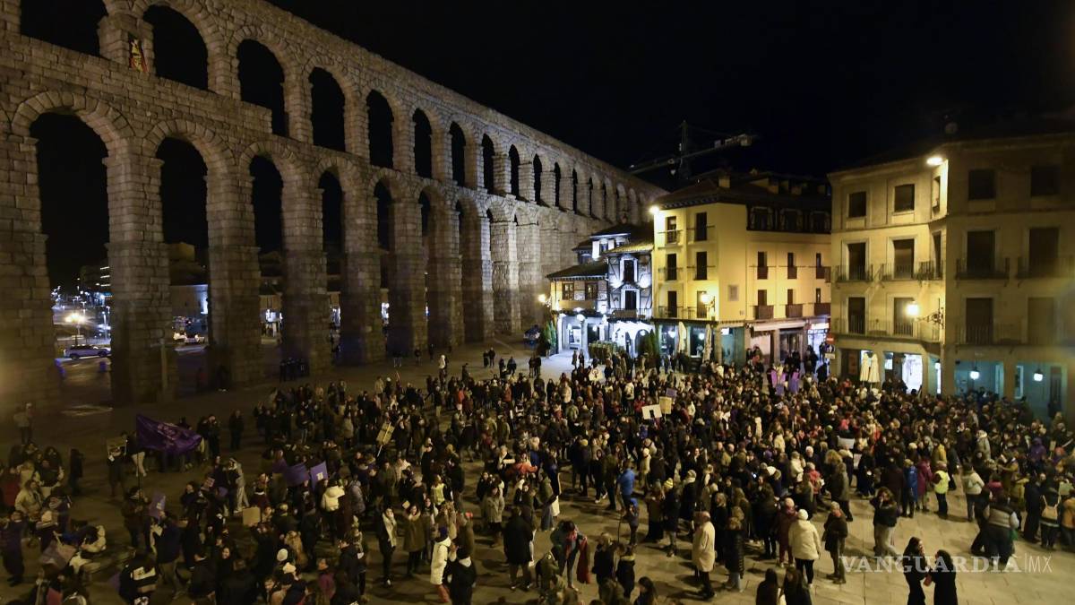 Mujeres alzan su voz en todo el para defender sus derechos y contra la violencia y la impunidad (fotos)