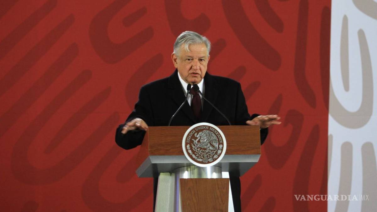AMLO ve positivo diálogo con Romero Deschamps
