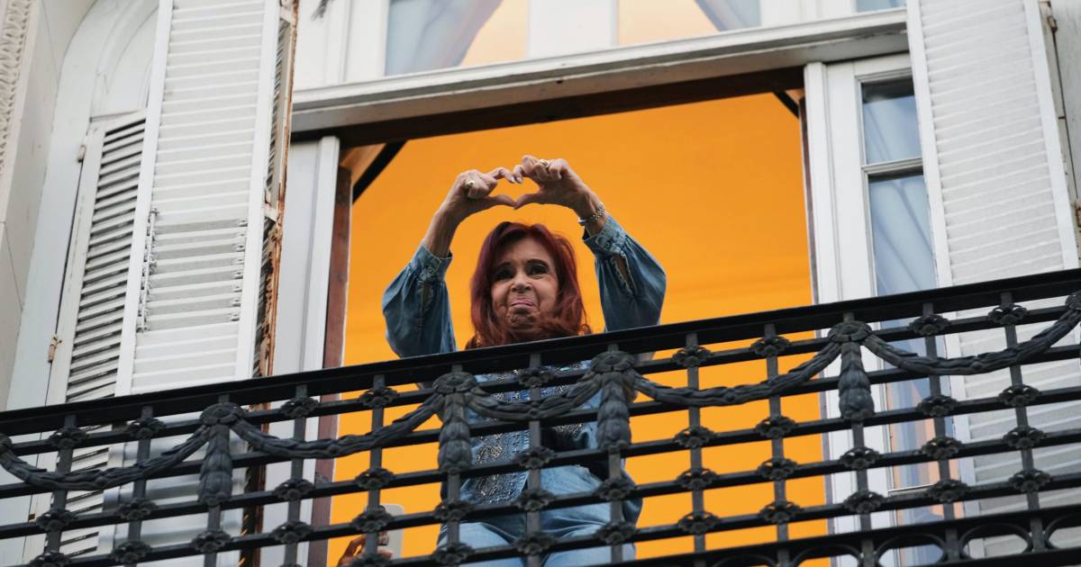 Inicia el juicio por corrupción contra la expresidenta argentina Cristina Fernández