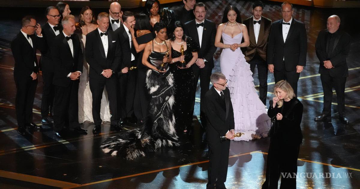 Coronan a ‘Una batalla tras otra’ como la Mejor Película de los Oscar