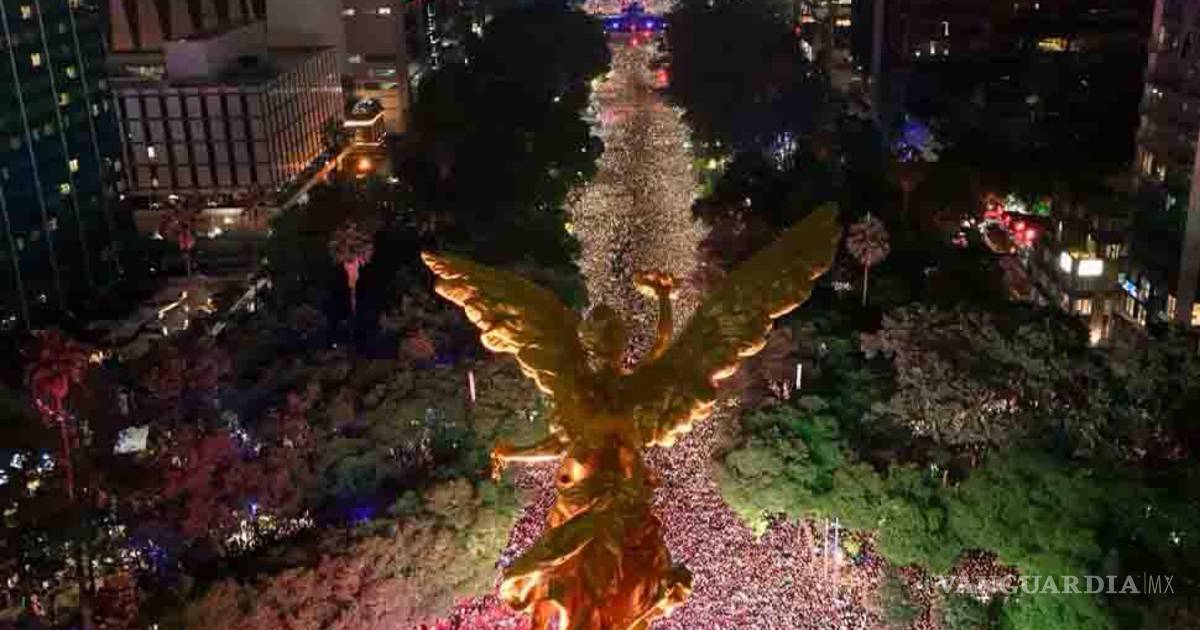 “Esto está muy feo papá, los amo” y “Nadaremos” en la estampida del Ángel de la Independencia