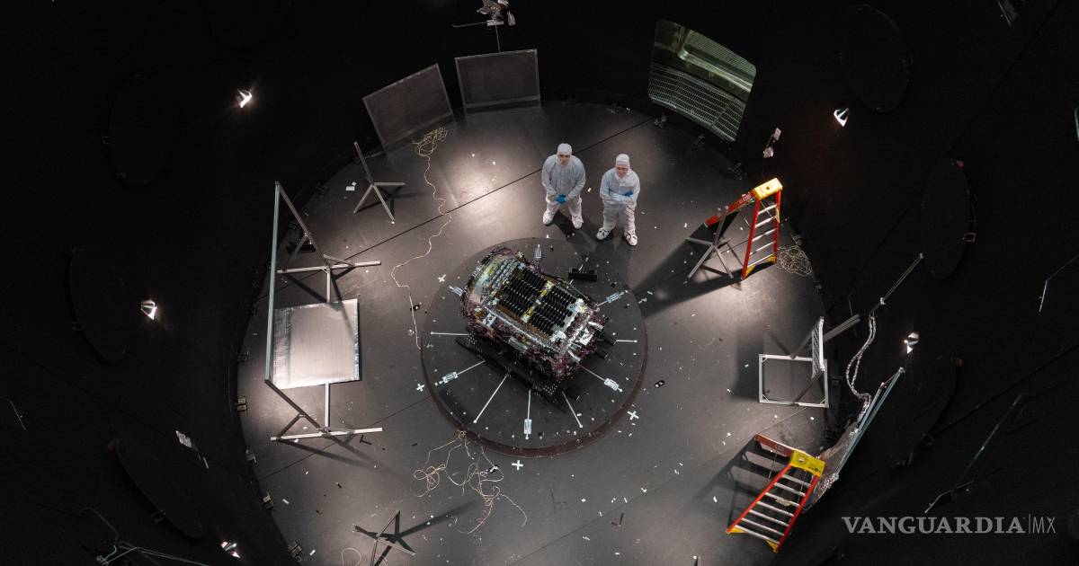Realiza la NASA esfuerzos para salvar un telescopio espacial envejecido que está perdiendo altura