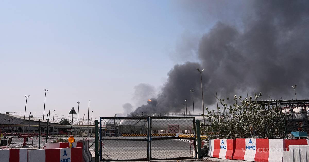 En un intento por apaciguar la creciente ira de las naciones del golfo, presidente de Irán se disculpa por atacar a sus vecinos