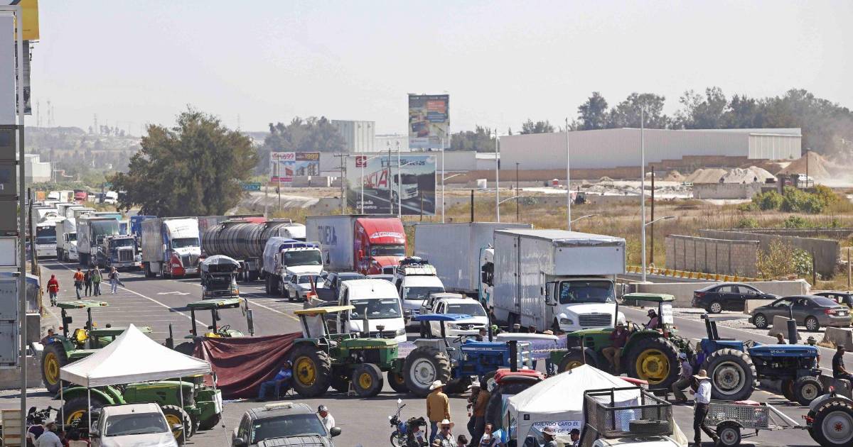 Sheinbaum acusa provocación en bloqueos de agricultores: ‘Querían que reprimiéramos’