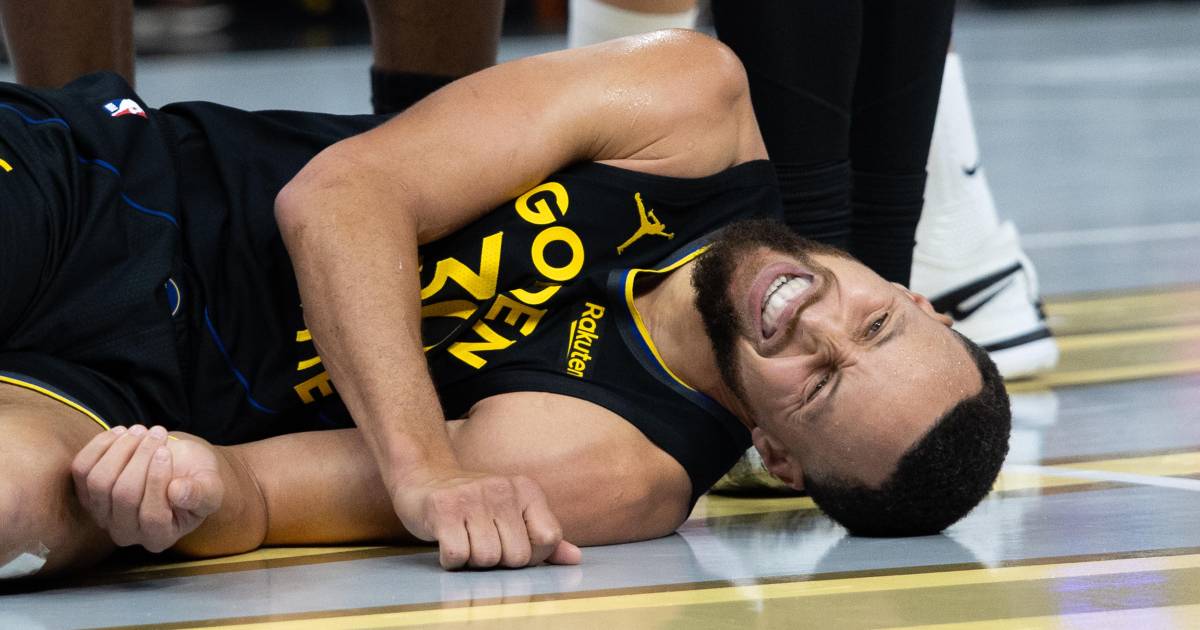 Stephen Curry estará fuera una semana por lesión y preocupa a los Warriors