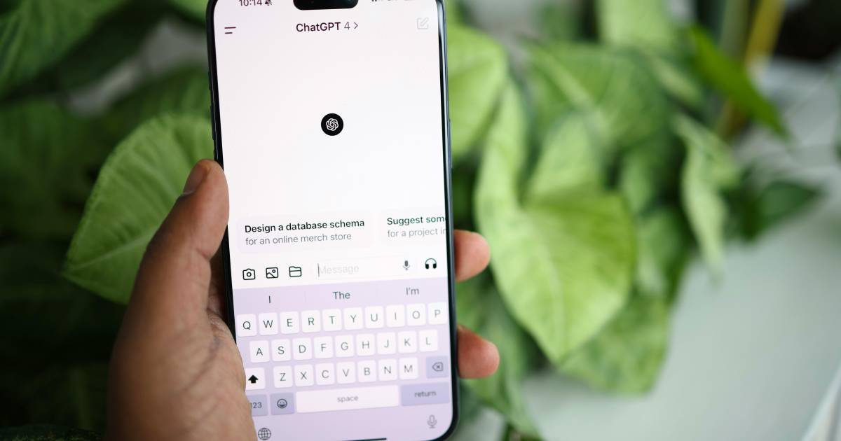 A la semana, más de 1 millón de personas conversan con ChatGPT sobre posibles suicidios