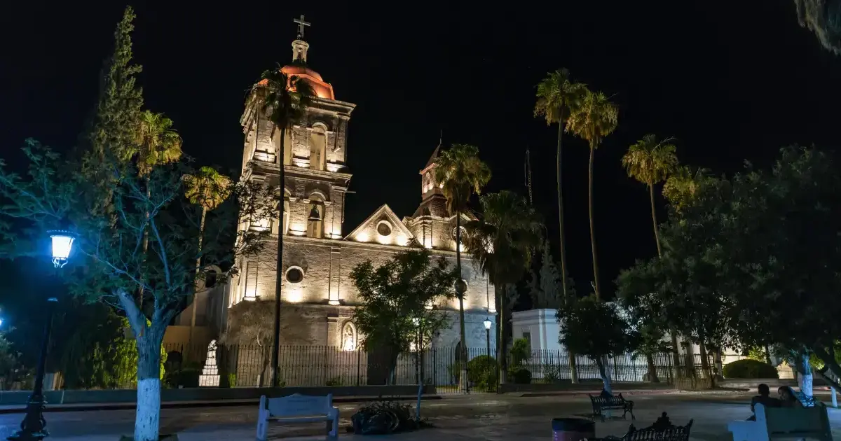 Cuatro Ciénegas: Capotear el aguacate y otras historias de Gloria (2/2)