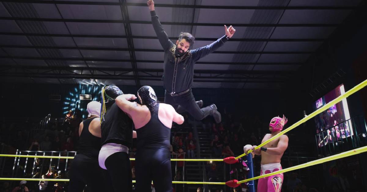 Diputado Attolini: El acto de rendición de cuentas es un evento serio, de respeto; no de ramplonerías