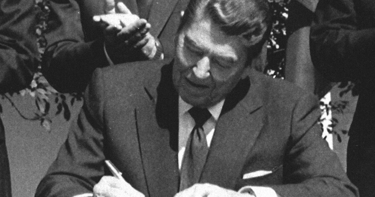 Esto es lo que dice Ronald Reagan sobre los aranceles en el anuncio canadiense que encolerizó a Trump