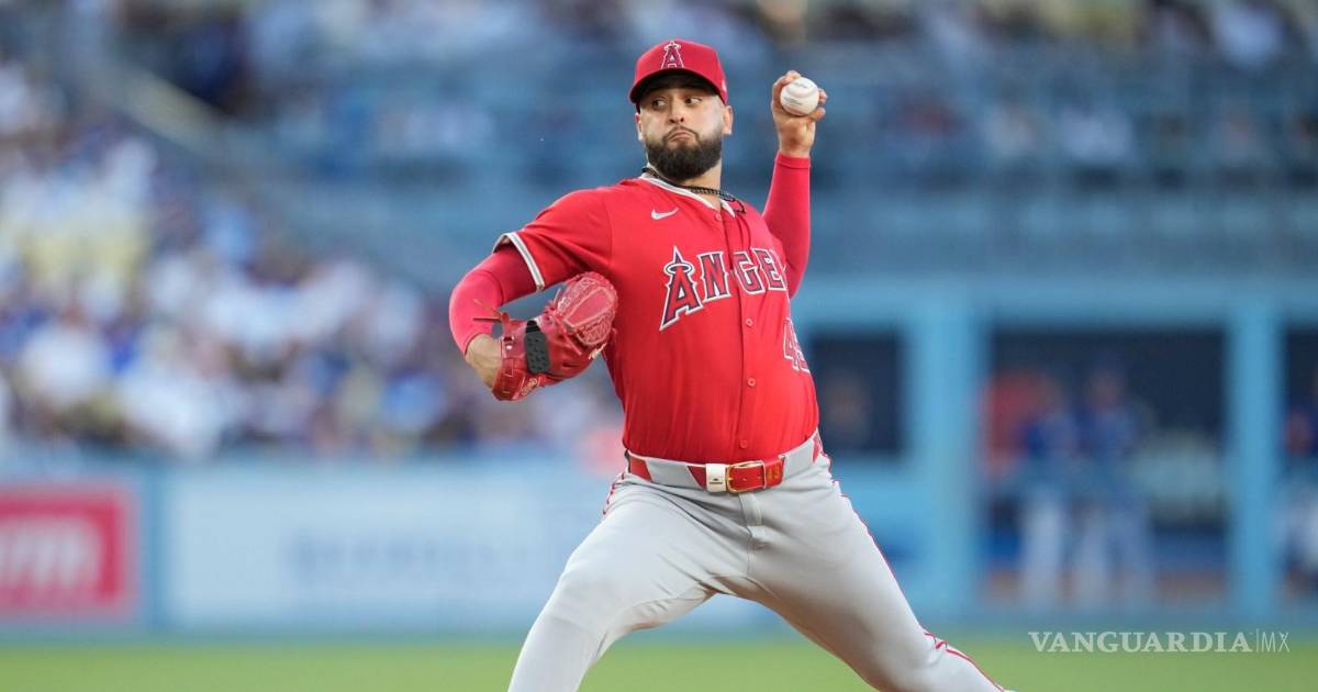 Los Boston Red Sox activan al pitcher mexicano Patrick Sandoval en plena crisis de lesiones