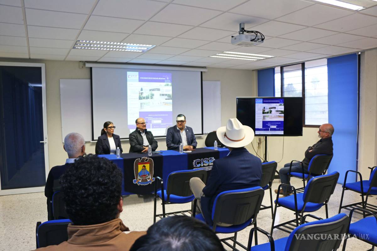 UAdeC impulsa investigación con el Coloquio de Economía Regional 2025