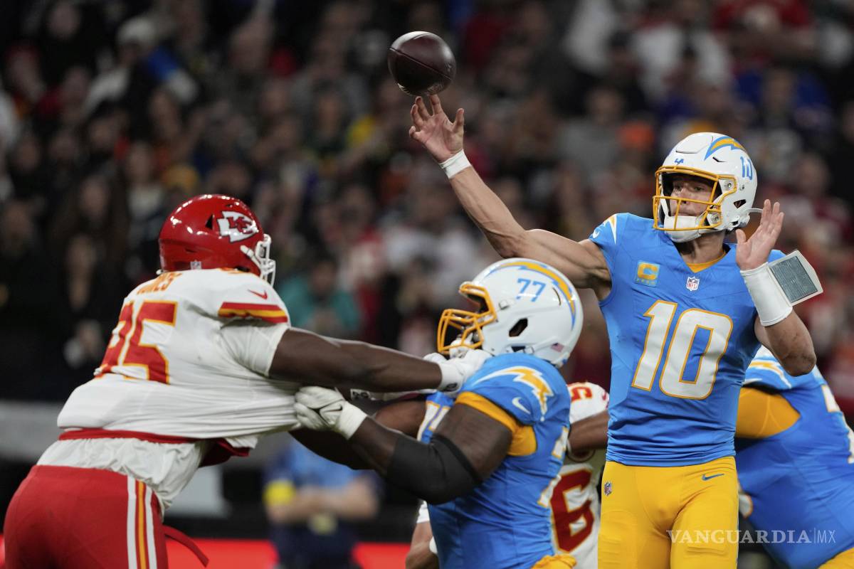 Chargers sorprenden a los Chiefs en Sao Paulo en el arranque de la Temporada 2025 de la NFL