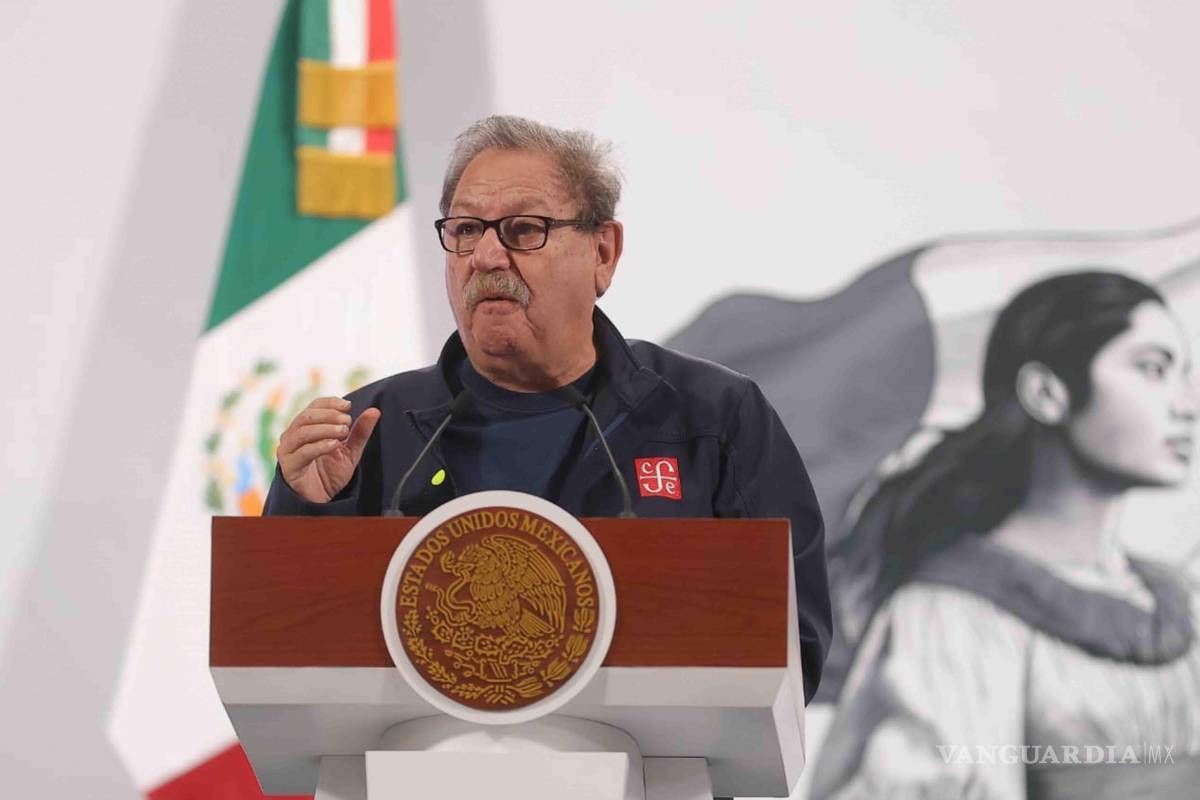 Regala el FCE 25 mdp en libros a gobiernos afines a la 4T