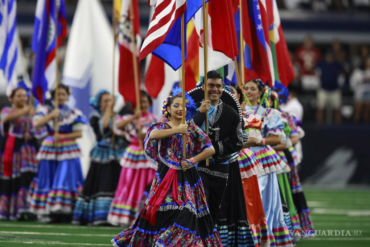 Redadas migratorias opacan la celebración del Mes de la Herencia Hispana en EU