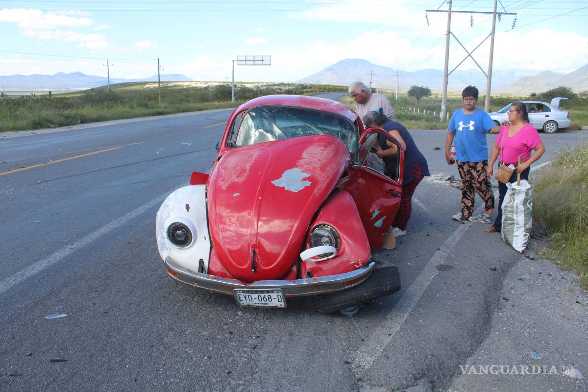 Volcadura deja tres lesionados en la Saltillo-Zacatecas