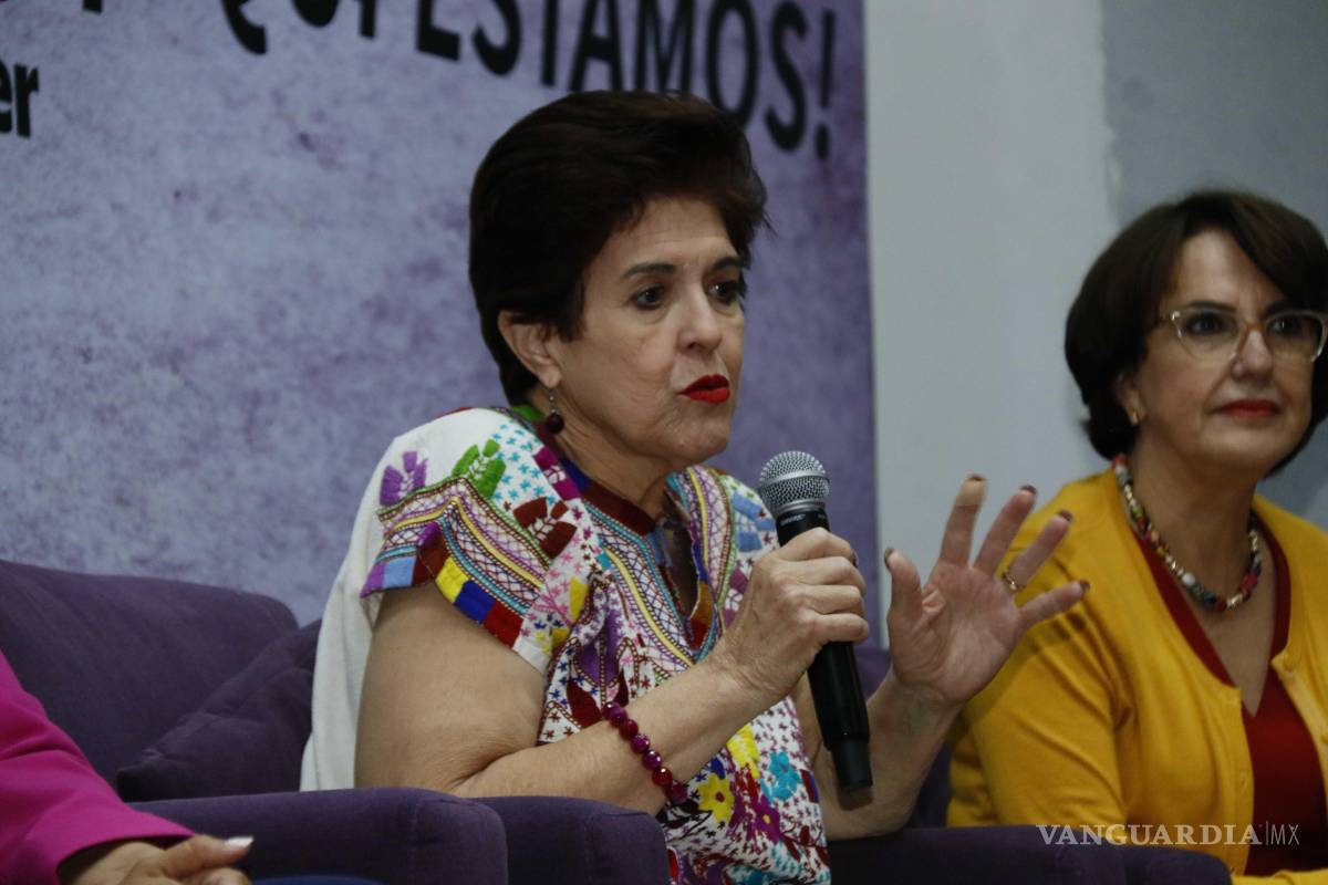 $!María Teresa Ortuño, ex legisladora lagunera, reflexionó sobre los avances y los desafíos que aún enfrentan las mujeres en los espacios de decisión.