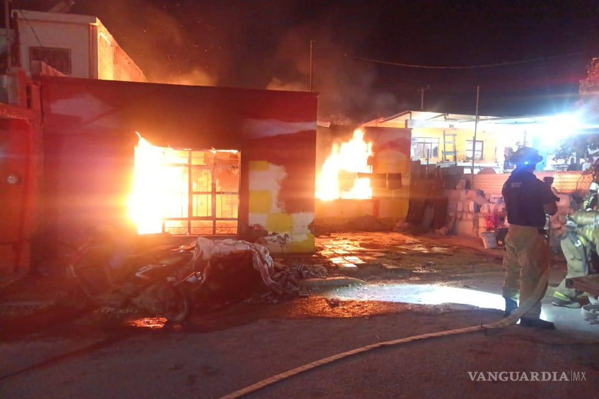 $!Las unidades de emergencia se desplegaron rápidamente en la zona tras el reporte de incendio.