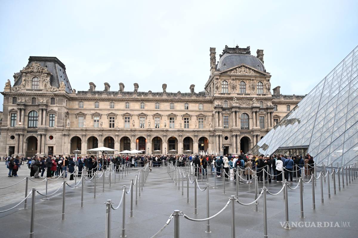 Joyas robadas del Louvre están valuadas en unos 88 millones de euros