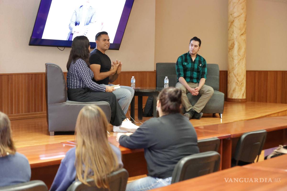 Arranca con lecturas compartidas el foro ‘Entre Sor Juana y los cuarenta y uno’ en la FCEH-UAdeC