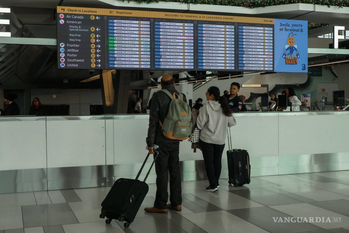 Otra vez, cancelan más de mil vuelos en Estados Unidos ante cierre de gobierno