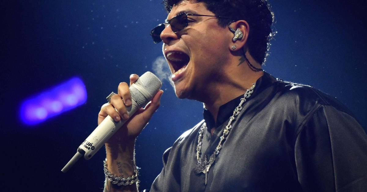 Denuncian a Grupo Firme por apología del delito tras presuntamente interpretar ‘Se fue el Pantera’ en La Paz