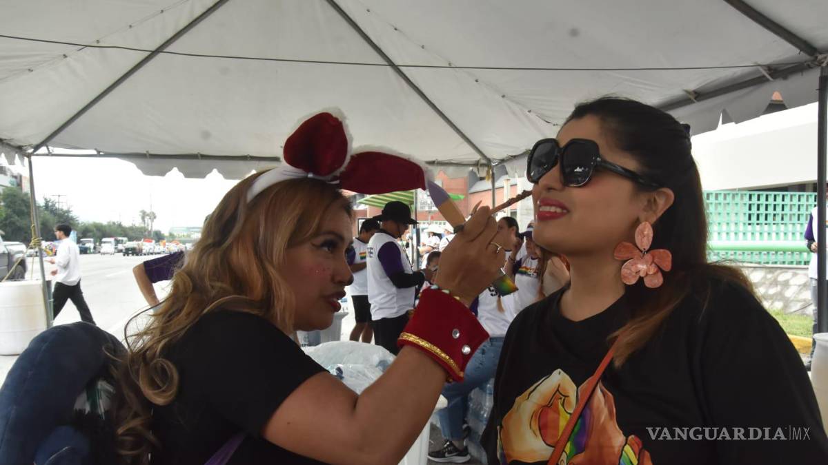 Llenan de colores a Monterrey con la celebración de la 25 Marcha de la Diversidad