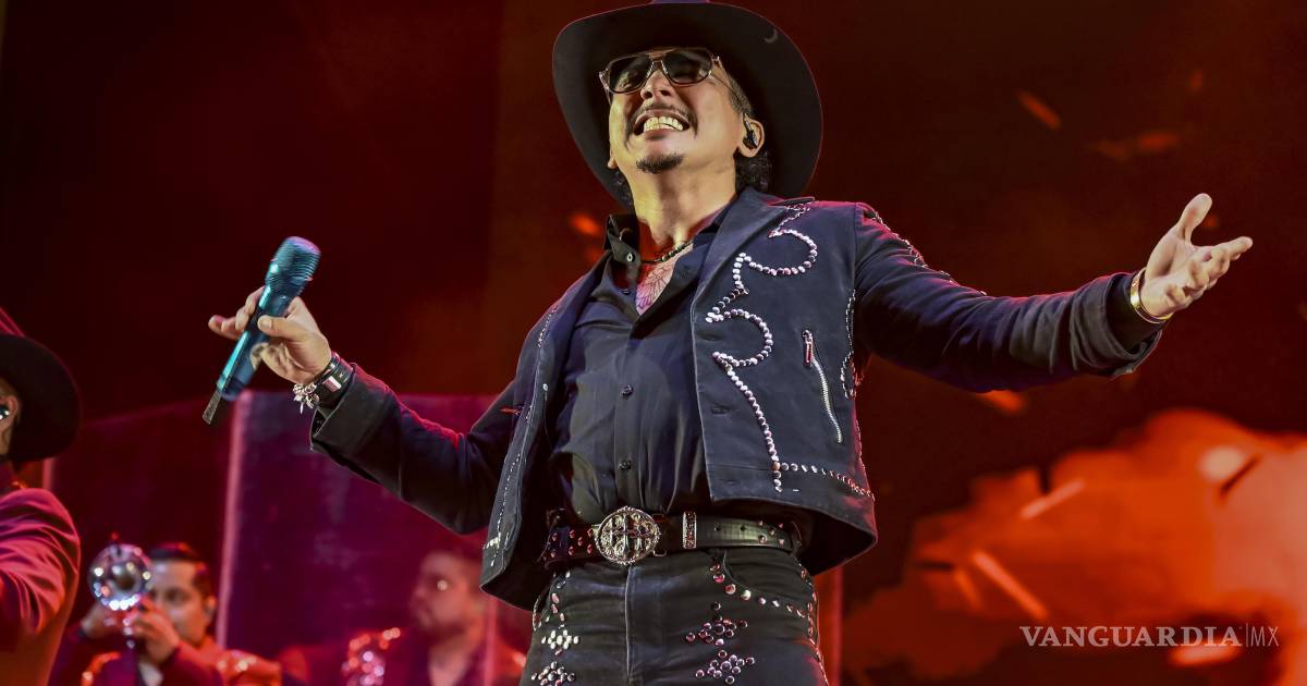 Edwin Luna y la Trakalosa de Monterrey, cerraron con broche de oro el Fut Fest Saltillo