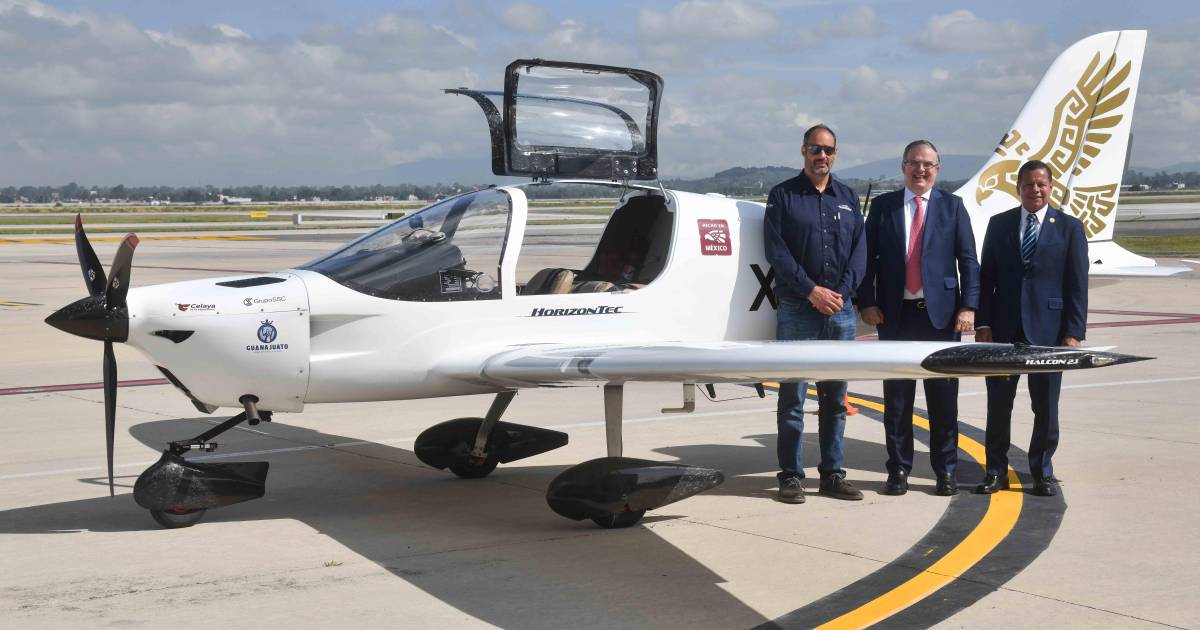 Regresa México a fabricación de aeronaves