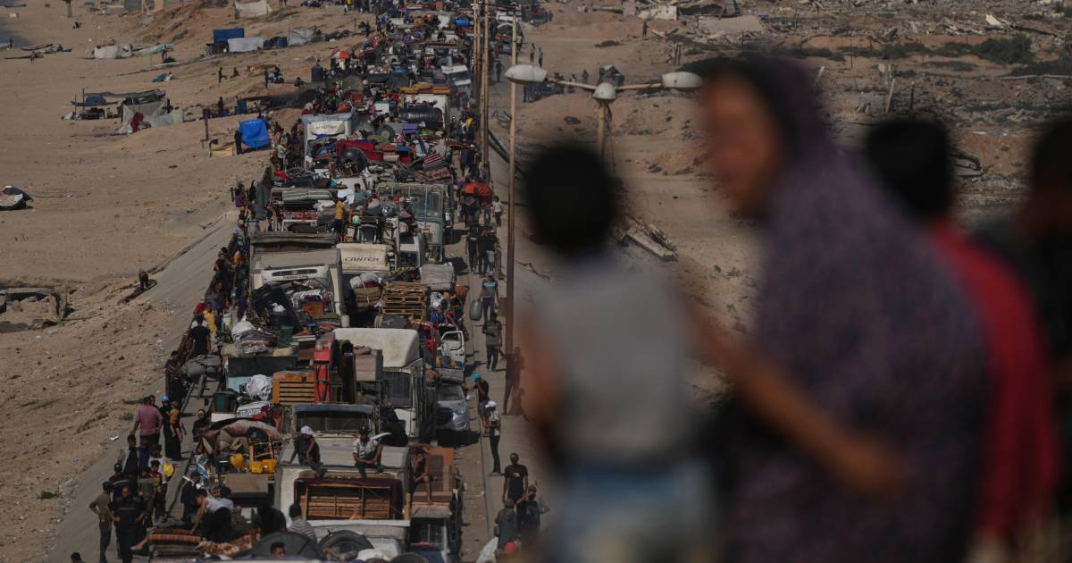 Israel destruye centro de salud en Gaza que proporcionaba medicamentos a personas con cáncer