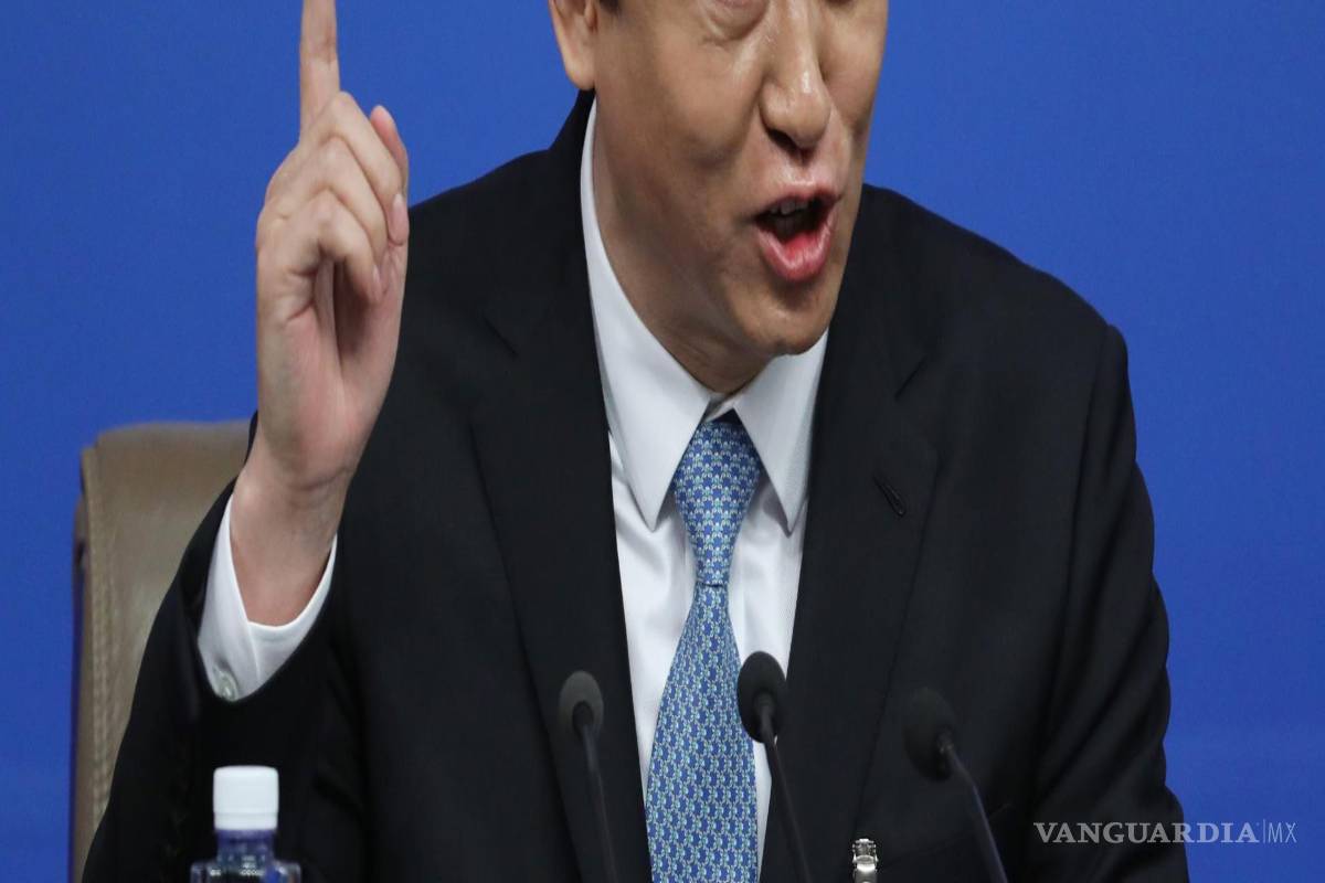 $!Xu Jiayin, en una conferencia de prensa celebrada al margen de la quinta sesión del 12.º Comité Nacional de la CCPPCh en Pekín, China, el 9 de marzo de 2017.