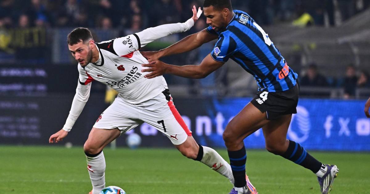 Giménez sale lesionado en el empate 1-1 entre Milan y Atalanta en la Serie A