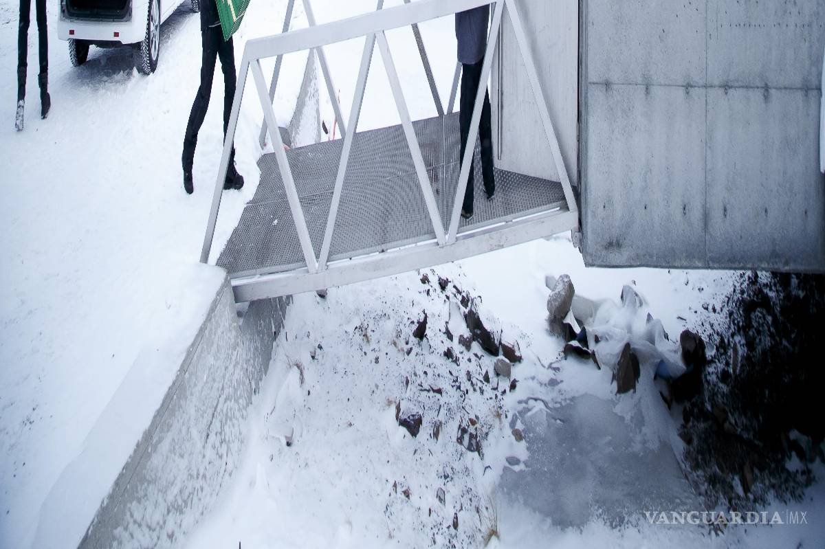 $!Fotografía del 01/03/2016, que muestra la llegada de una caja con semillas procedentes de Japón y Estados Unidos al Depósito Mundial de Semillas de Svalbard.