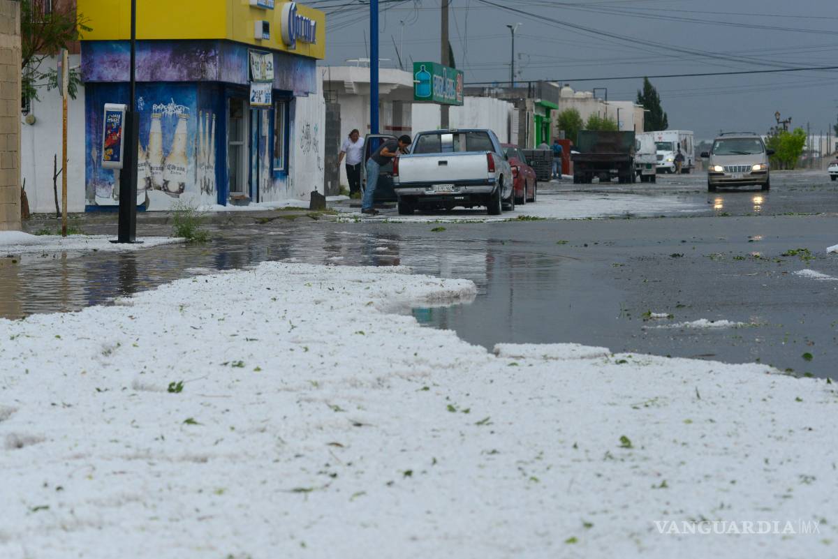 $!Las mejores imágenes de la granizada en Saltillo