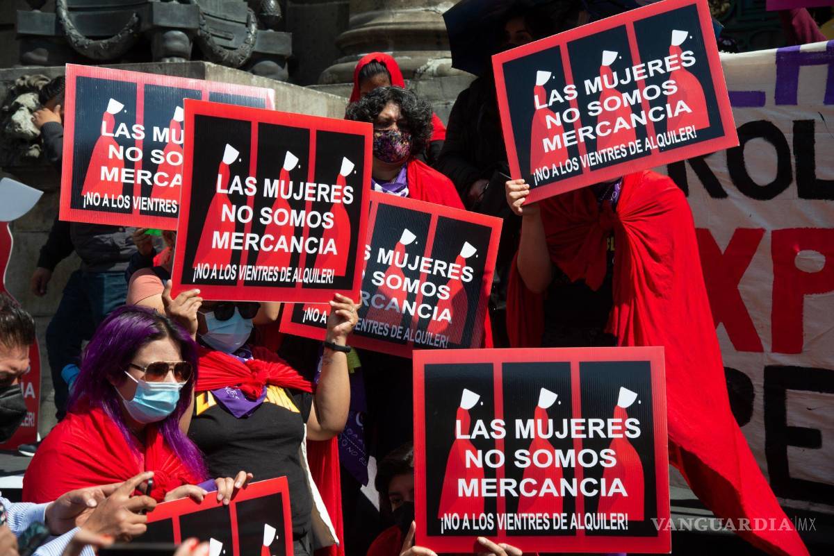$!15/02/2022.- Protesta de feministas en CDMX para rechazar las iniciativas que buscan reconocer la maternidad subrogada como derecho.