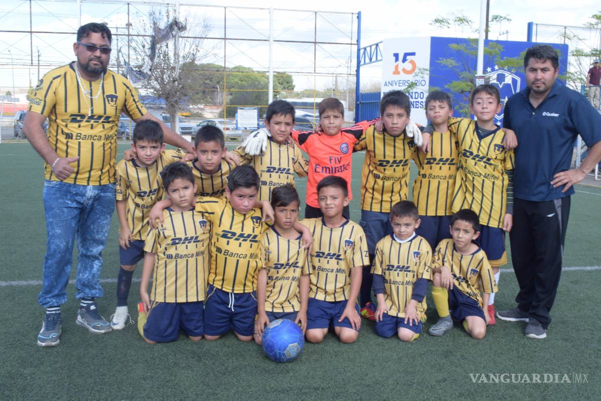 $!Colegio San José le da la vuelta a Pumas Saltillo y sacan una importante victoria en la Copa Navideña Rayados Saltillo
