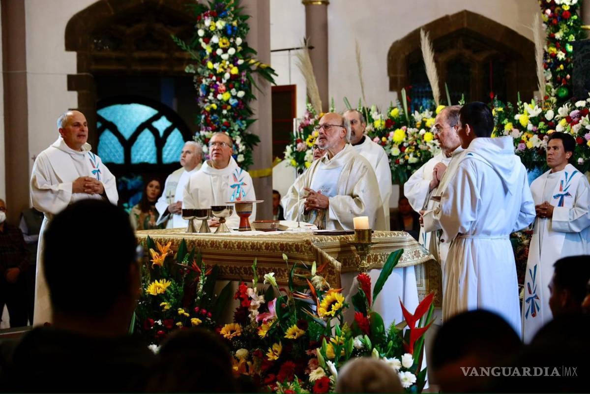 $!La misa solemne del 12 de diciembre reunió a cientos de fieles en el santuario guadalupano.